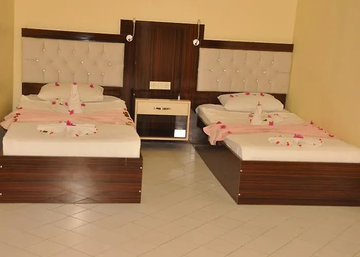 Hotell World Star Side