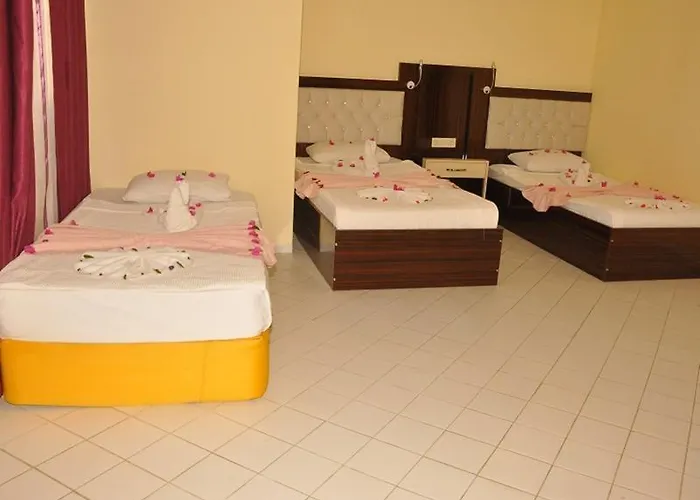 World Star Hotell Side